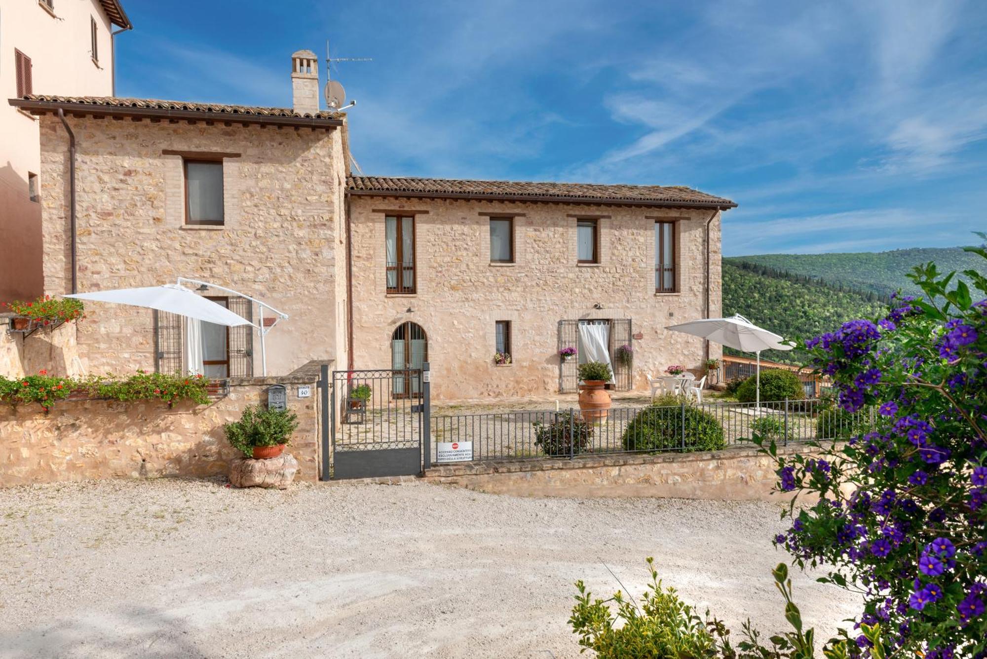 Le Terrazze Di Cancellara Foligno Exterior photo